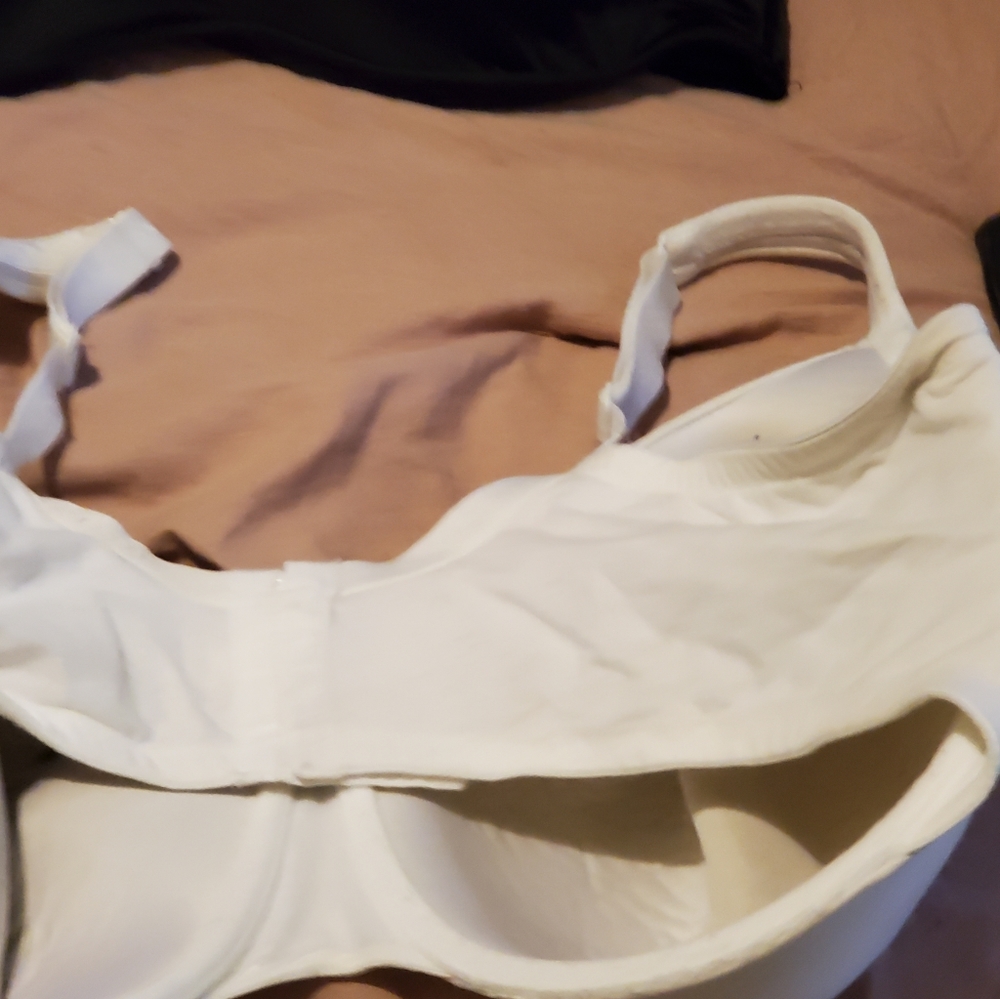 Full Figure Bra - Picture 4 of 4